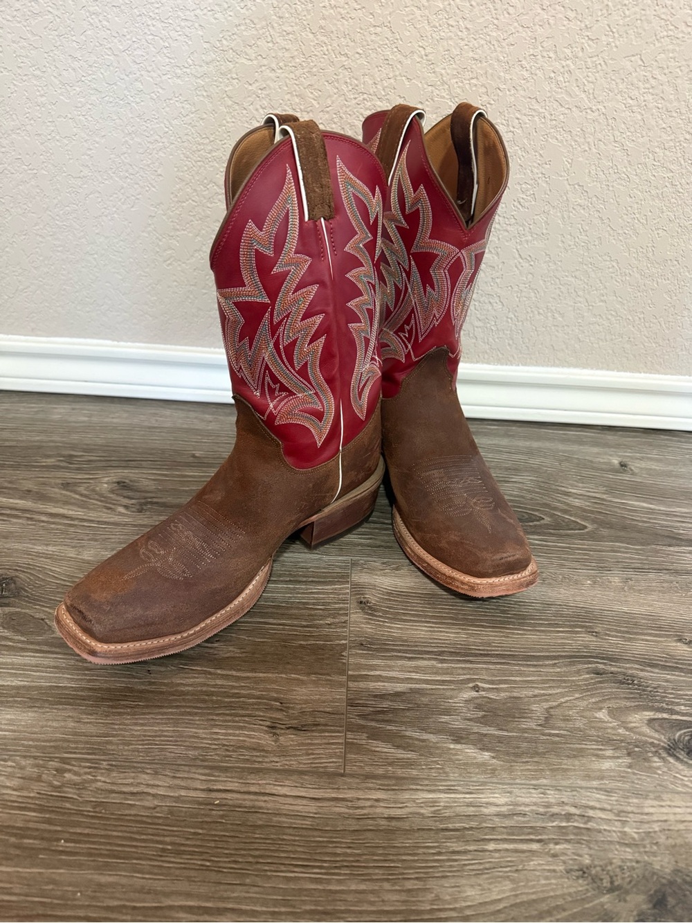 Justin Bent Rail BR772 Western Cowboy Boots Brown Red Embroidered